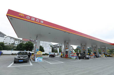 强强联手一周年，昆仑润滑油双品牌战略赋能润滑油零售新格局